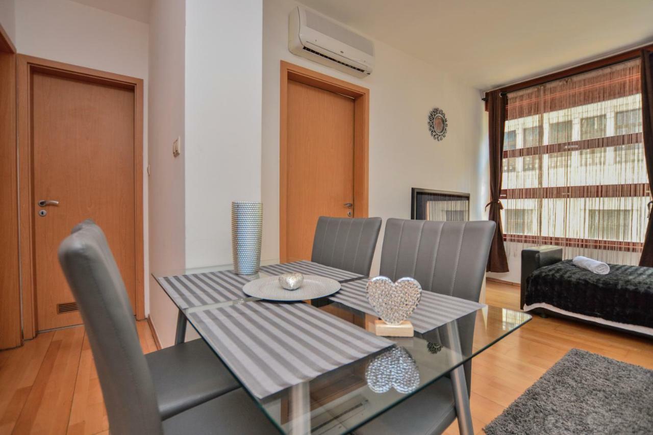Design Free Parking Apartment In City Center Budapest Exterior photo